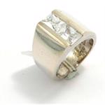 S�lv ring i 925 s�lv m/ 2 zirkonia