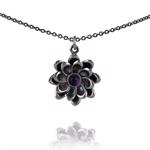 Water Lily Oxideret sterling s�lv vedh�ng med amethyst af Izabel Camille