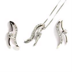 14 ct whitegold earpinds and pendant with zirkonia