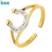 9 kt guld t�ring med hestsko & 1 stk 0,005 ct diamant