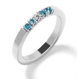 14 karat alliance ring i 2,8 mm m/ TW-VVS brillanter