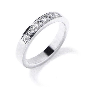 14 karat alliance ring i 2,8 mm m/ TW-VVS brillanter