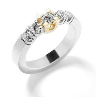 14 karat alliance ring i 4,2 mm m/ 0,42 ct TW-VVS brillanter