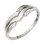 9 kt hvidguldsring m/ 1 stk 0,005 ct diamant